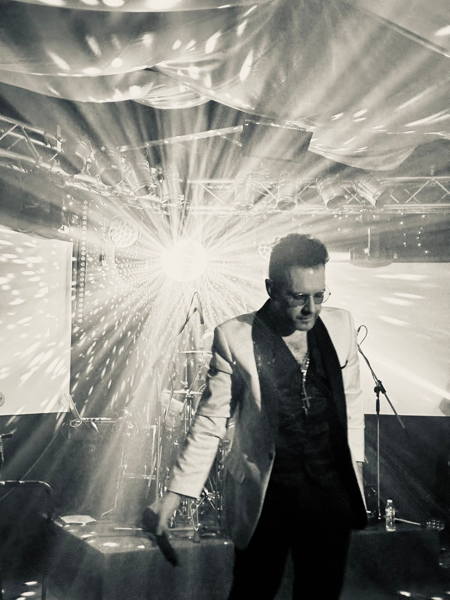 Achtung Babies, U2 tribute band, med nastopom v živo